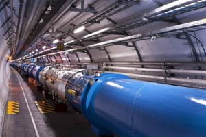 CERN acceleratorul de particule