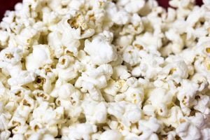 Cate calorii are o punga de popcorn