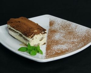 Cate calorii are tiramisu