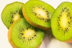 Cate calorii are un kiwi