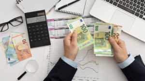 Ce este un deficit bugetar