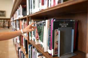 Cuvantul Biblioteca despartit in silabe