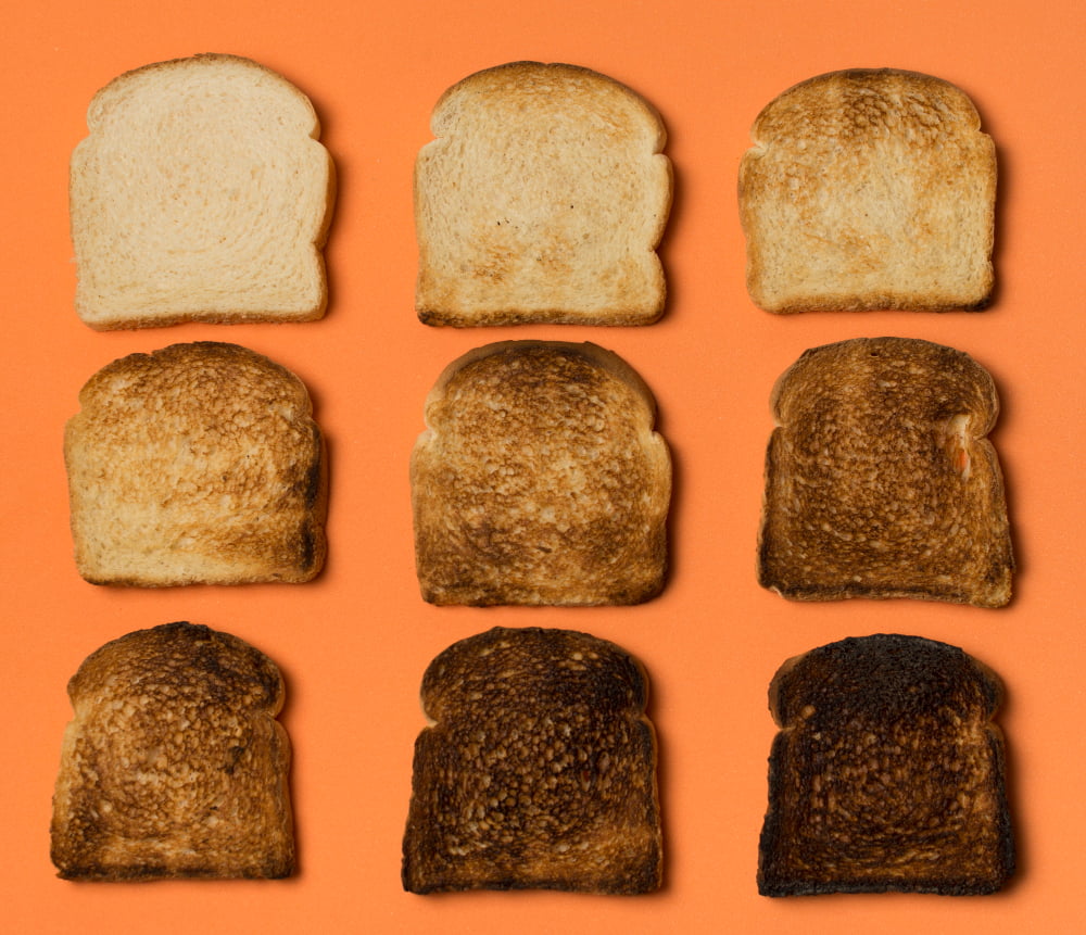Toast cu avocado și ou poșat