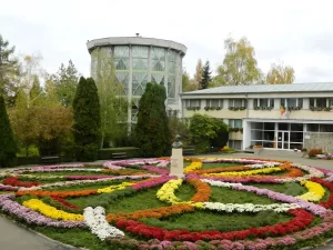 Care sunt atracțiile turistice din Iași?