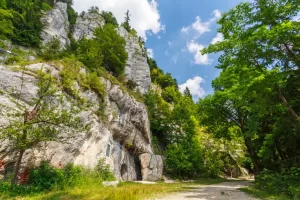 Care sunt atracțiile turistice din Sinaia?