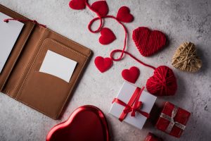 Ghidul cadourilor din piele pentru aniversări și sărbători