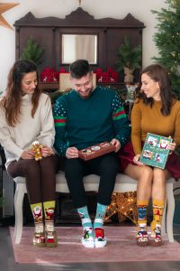 Cum transformă șosetele un gest simplu într-un dar memorabil și practic