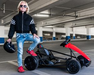 Cum influențează karturile electrice pentru copii dorința de explorare și mișcare