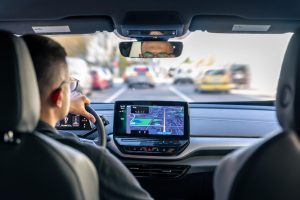 Drumuri mai simple, decizii mai rapide rolul navigației auto &icirc;n trafic