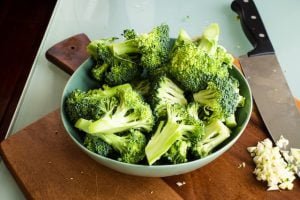 Cate calorii are broccoli fiert