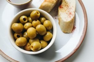 Cate calorii are o maslina