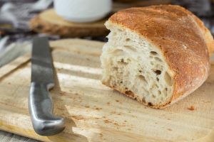 Cate calorii are o turta de casa