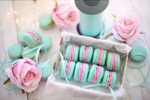 Cate calorii are un macarons