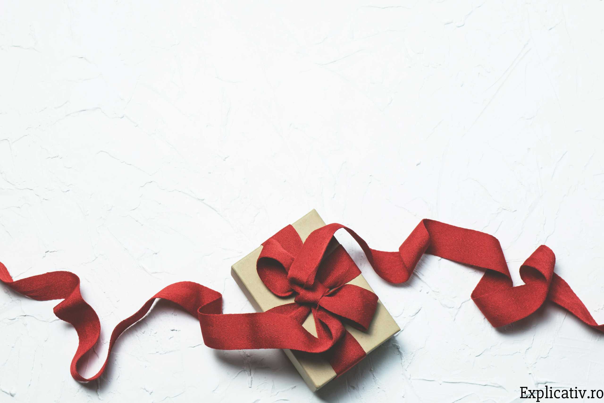 Idei de cadouri Secret Santa pentru adolescenți
