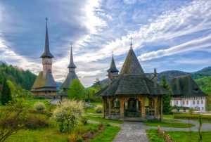 Care sunt atracțiile turistice din Maramureș?