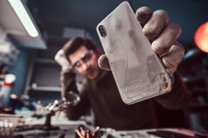 Cum și c&acirc;nd se schimbă telefonul mobil